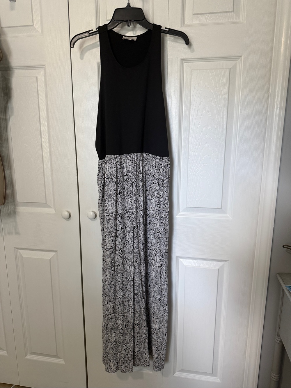 LOFT Outlet Black Paisley Racerback Maxi Dress Large Petite